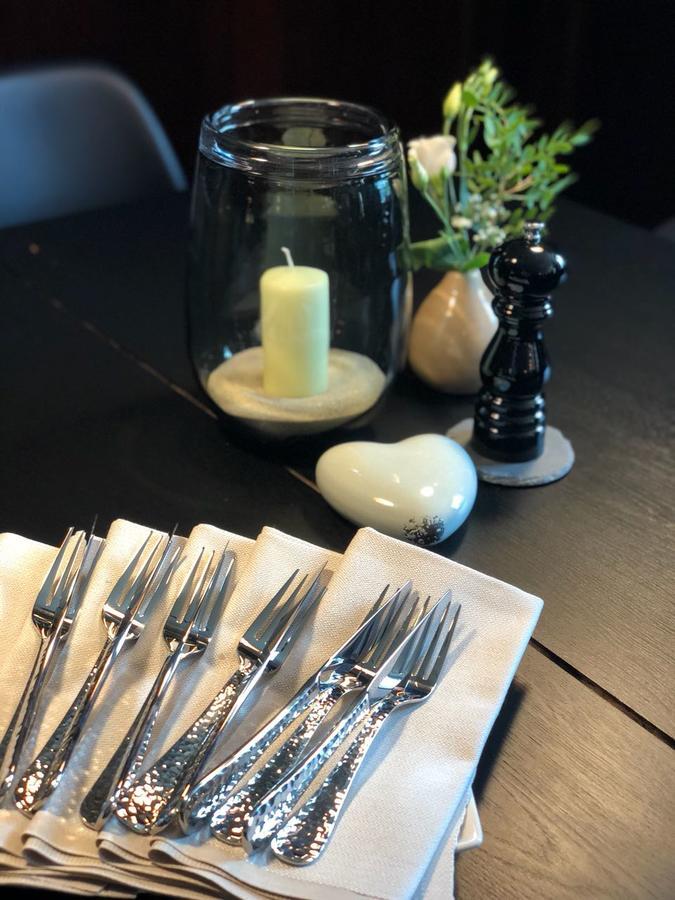 ホテル Weinhaus Fries Kattenes エクステリア 写真